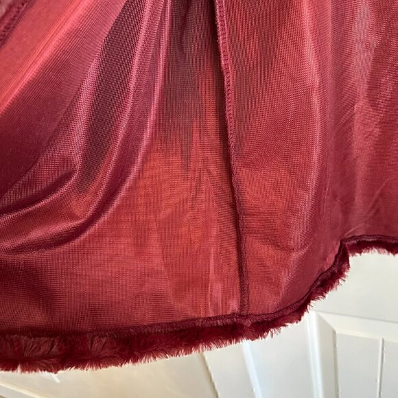 SUPER SOFT silky faux fur crimson red open front vest cardigan women's p… - Picture 4 of 9